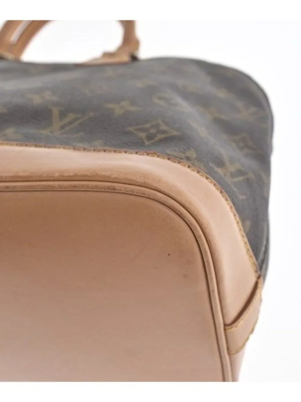 Louis Vuitton Handbag Brown